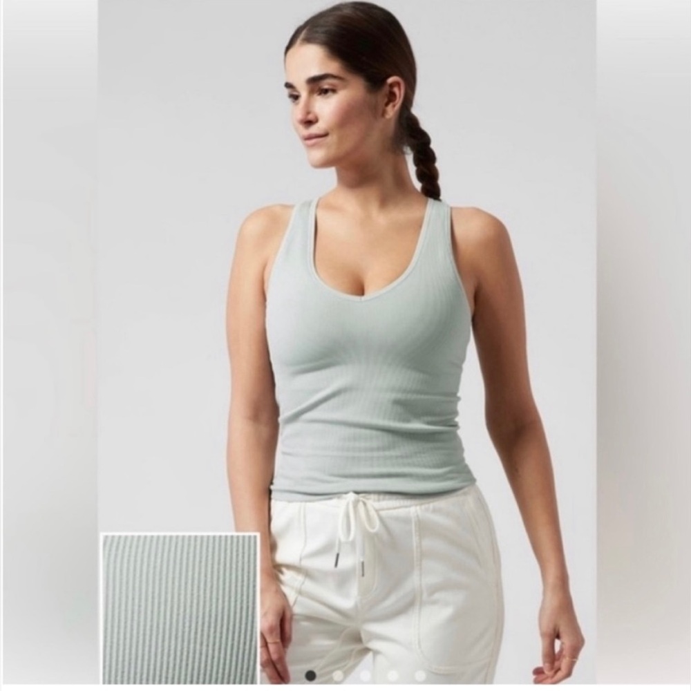 Athleta Aurora Ribbed V neck Tank Top